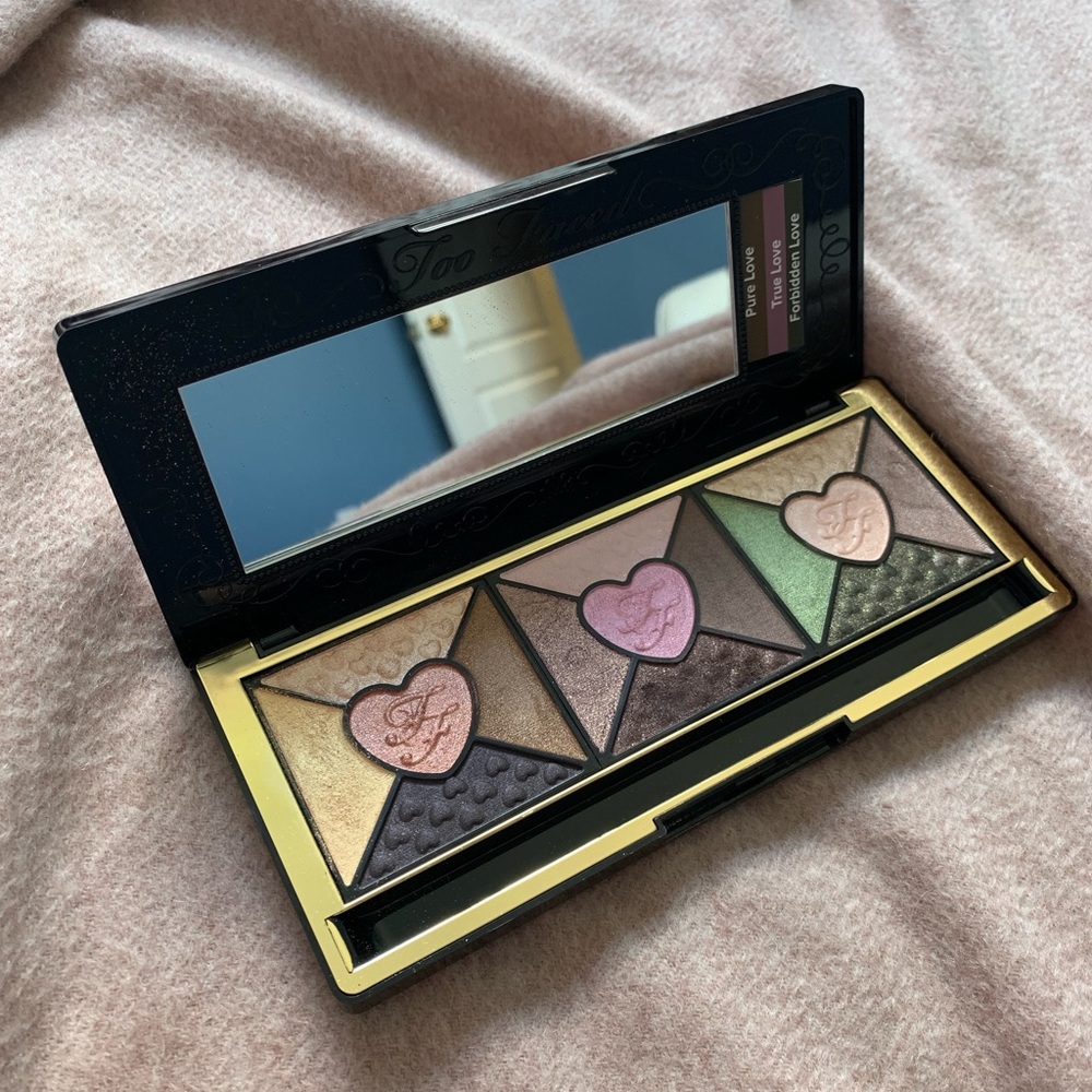 Too Faced Love Pallet
